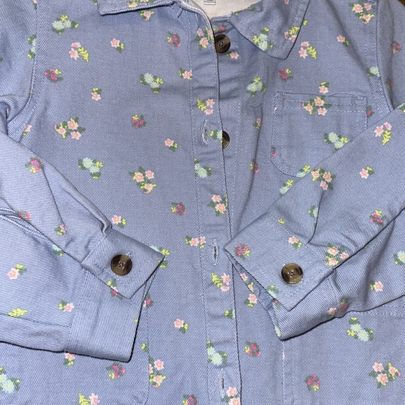 Tahari girl denim print top NWT 5/6 - Picture 4 of 6